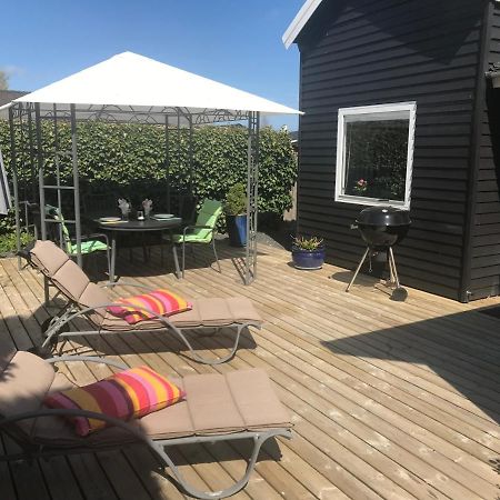 Skon Feriebolig Med Havudsigt I Naturskont Omrade Munkebo Exteriér fotografie